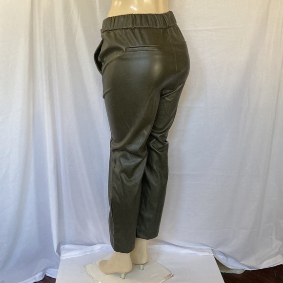 A NEW DAY Faux Leather Pants Green Color Size XL Straight Leg Elastic Waist NWOT - Picture 8 of 9